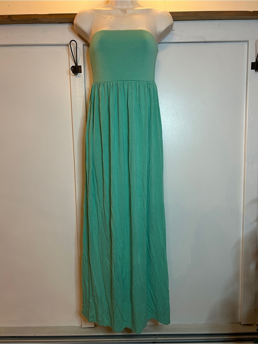 Forever 21 Strapless Maxi Dress in Mint - Picture 2 of 4